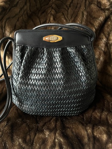 Borsa tracolla gucci - a,